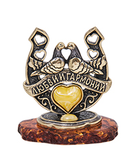 AM-4091 Фигурка «Подкова Голубки» (латунь, янтарь)