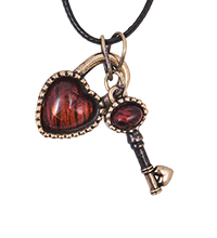 AM-4203 Подвеска «Замок Свадебный» (латунь, янтарь)