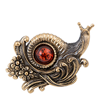 AM-4267 Брошь «Улитка Цветы» (латунь, янтарь)