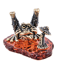 AM- 604 Фигурка «Лягушка и волшебный грибочек» (латунь, янтарь)