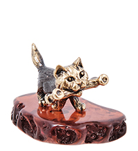 AM- 601 Фигурка «Котик с косточкой» (латунь, янтарь)