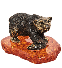 AM-2050 Фигурка «Медведь на рыбалке» (латунь, янтарь)