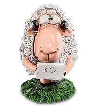 RV-261 Фигурка «Овца Хакер» (W.Srtatford)