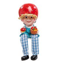 MN-137-A Фигурка. «Домовенок с урожаем клубники»