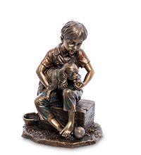 WS-955 Статуэтка «Мальчик с собакой»
