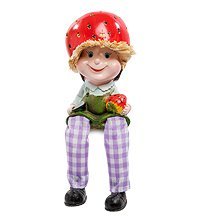 MN-137-B Фигурка. «Домовенок с урожаем клубники»