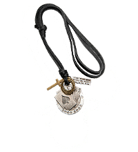 Кожаные украшения на шею